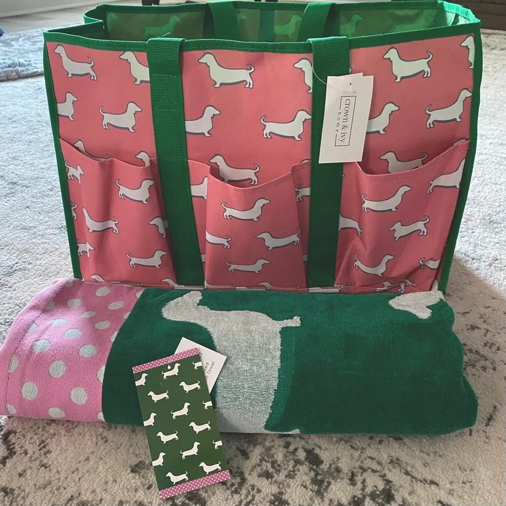 NWT Pink & Green Dachshund Dog Travel Beach Swim Tote Bag & Matching Towel Set - Picture 1 of 7